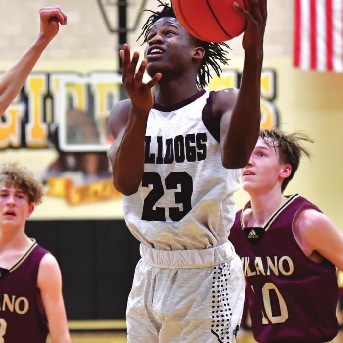 Flatonia’s Jaidyn Guyton led the Bulldogs in scoring with 14 points Tuesday in their regional quarterfinal loss to Milano. Photo by Stephanie Steinhauser
