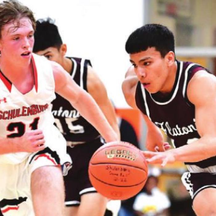 Local Hoops Teams Grab Important District Wins