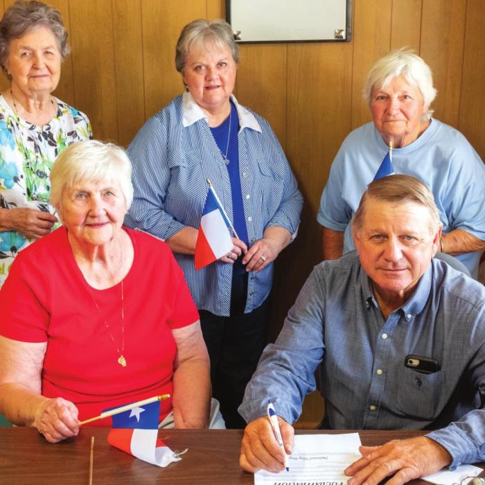 Ellinger Mayor, KJZT Proclaim Flag Day