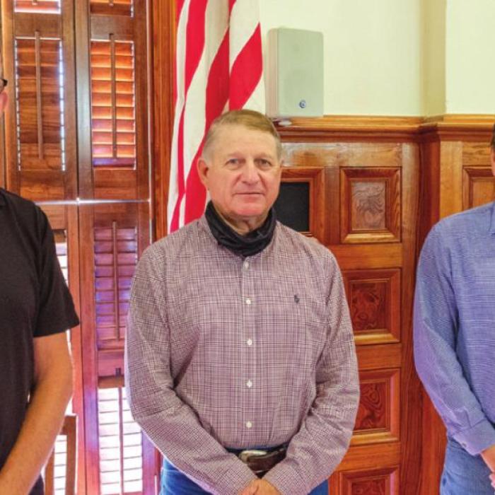 Ellinger Leaders Begin Forming New City Government