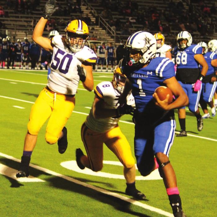 Navasota Scores 22 in Fourth Quarter to Down Leopards
