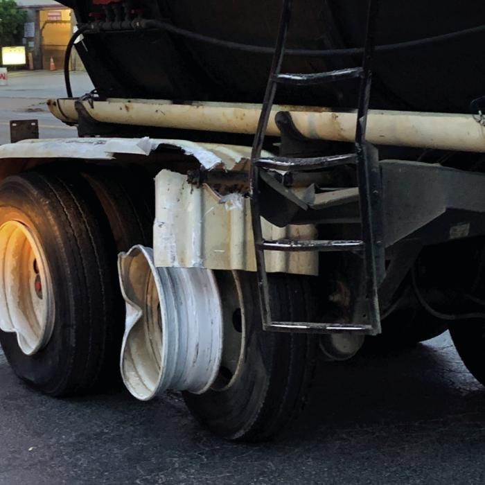Rig Carrying Acid Cargo Tears Down Signal in LG