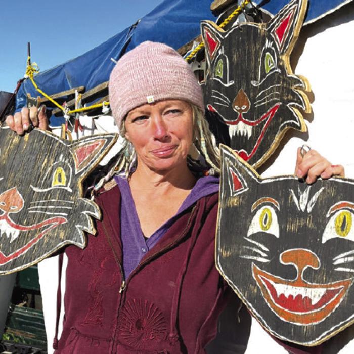 Spring Antique Shows 2025 Are The Cats’ Meow