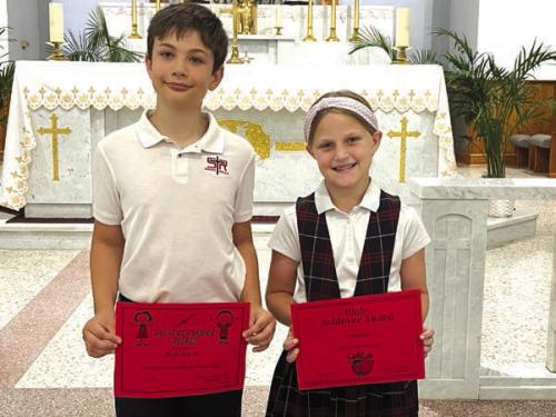 3rd Grade Accelerated Readers: Micah Garcia and Freckle Math - Emileigh Divin.