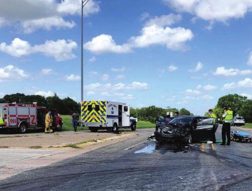 Teen Ticketed, Two Injured in Wreck at US 90 and Interstate 10