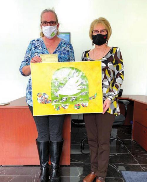 Turtle Wing Receives Donation