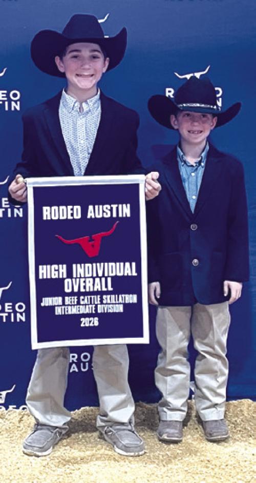 Pictured are Crockett Guenther and Rowdy Guenther.