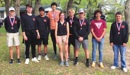 Shorthorns Golfers Third at District