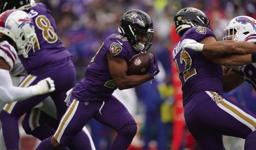 La Grange’s J.K. Dobbins scored two touchdowns Sunday but the Baltimore Ravens lost to Buffalo 23-20 Sunday. Dobbins had 13 carries for 41 yards, as well as four catches for 22 yards in what is just his second game this season as he bounces back from a knee injury suffered in the 2021 preseason.
