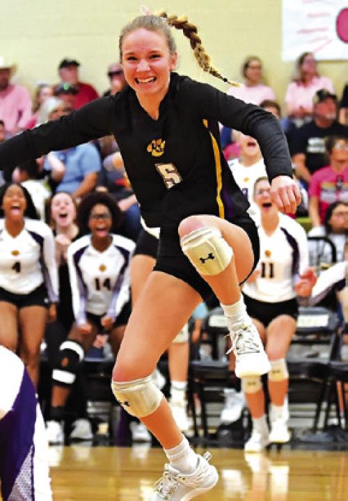 Jobb’s Defensive Prowess Key to Lady Leps’ Success This Season 