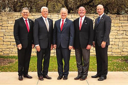 Pictured are the 2021-2022 American Quarter Horse Association Executive Committee: James Hunt of Faith, South Dakota, First Vice President Dr. Scott Myers of Sharon Center, Ohio, President Norman K. Luba of Louisville, Kentucky, Second Vice President Kenneth Banks of Schulenburg, and Jeff Tebow of Piedmont, Oklahoma. Photo by The American Quarter Horse Association