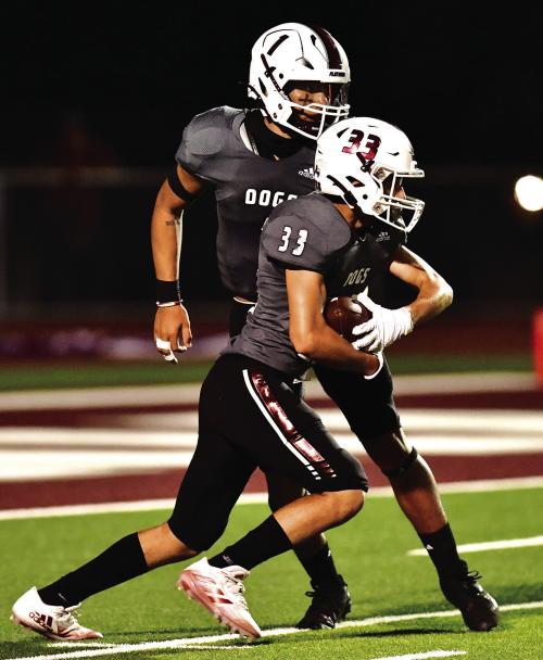 Bulldogs Bash Thrall 62-20
