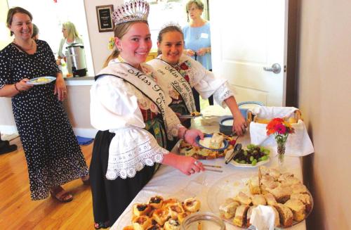 Kolaches for the Queens