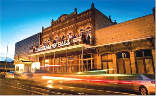 For the past 13 years the historic Sengelmann Hall in downtown Schulenburg was a restaurant and bar, but it’s closing Jan. 31.