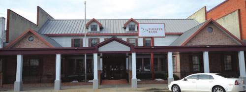 Judge Authorized to Try to Purchase Bank Building