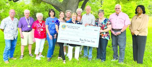 Round Top Lions Club Makes Donation