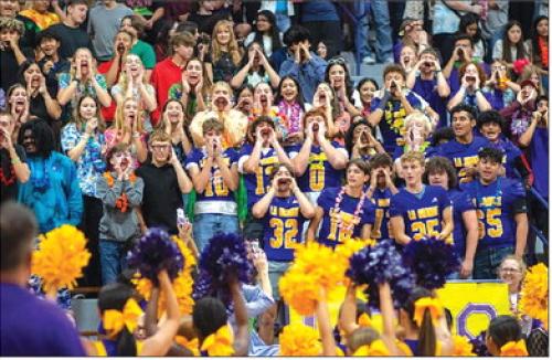 Emma Anderson won an Honorable Mention “Best in Texas” award in the Student Life Photo category for this picture from a Leps pep rally.
