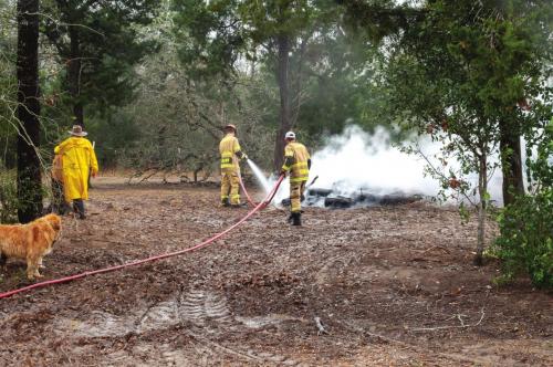 La Grange VFD Responds to Illegal Burn
