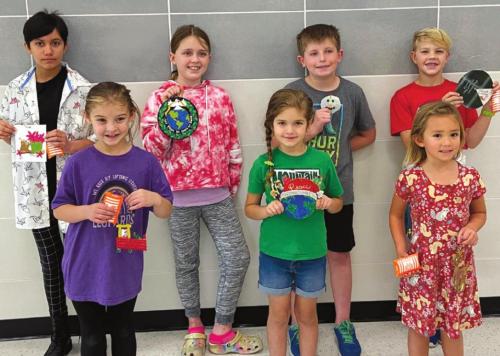 LG Main Street Christmas Ornament Decorating Contest Winners