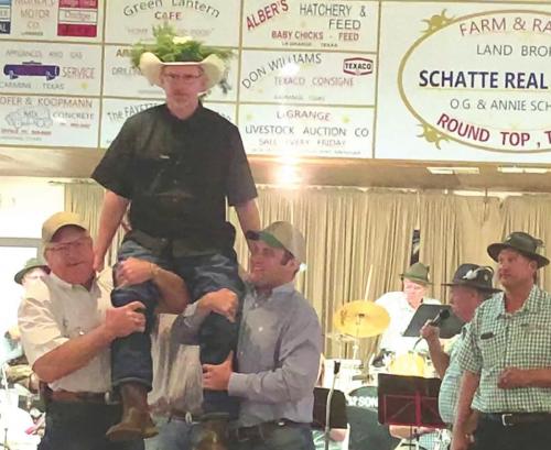 Cravens Crowned New Schützenkönig