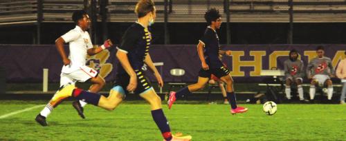 La Grange Soccer Teams Surging as Playoffs Loom