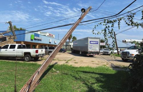 Two Power Outages Strike LG Area