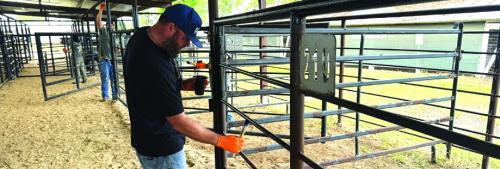 LCRA Employees Do Local Community Service Projects