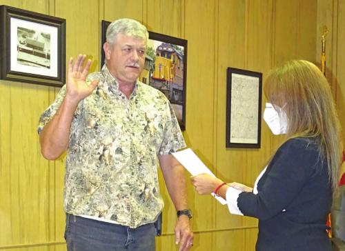 Flatonia Election Winners Sworn In