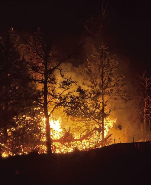 The Whirling Pines Fire was only 25-percent contained Monday morning.