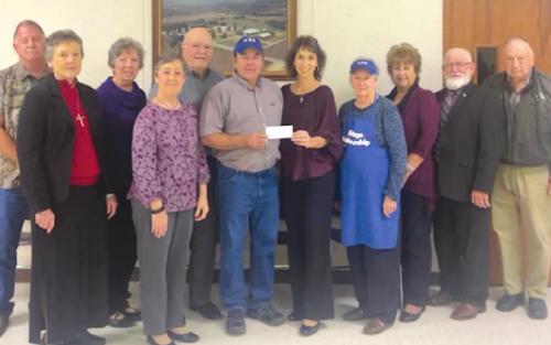 Hostyn KJT Donates to Scholarship Fund