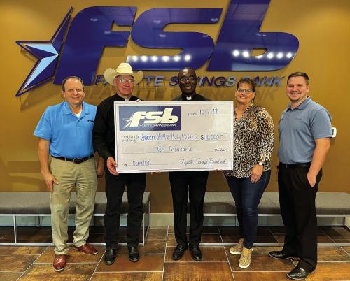 Church Picnic Proceeds Benefi t Holy Rosary