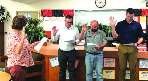 Schulenburg ISD Welcomes New Board Members, Thanks Outgoing Trustees