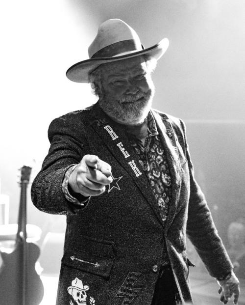 Robert Earl Keen will hit the stage at Festival Hill at 7 p.m. on Friday, April 11, 2025 along with his five-piece band.