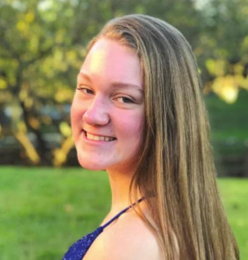 Tabitha Waiser was recently named valedictorian of Lutheran High North in Houston. She is the daughter of Brian and Amy Zoch Waiser of Houston and the granddaughter of Eugene and Barbara Zoch of Warda.