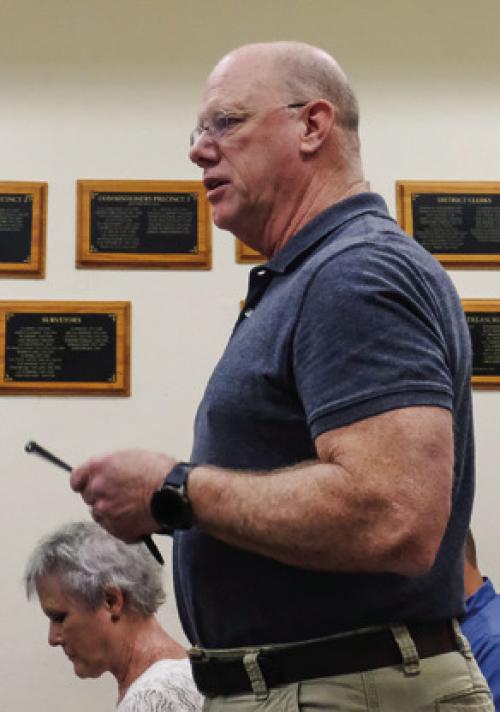 Fayette County Groundwater Conservation District Manager David Van Dresar spoke to the Commissioners Court last Thursday about data centers and their impact on groundwater resources. Photo by Andy Behlen