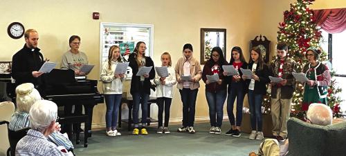 Jefferson Place Residents Get To Celebrate Christmas Early
