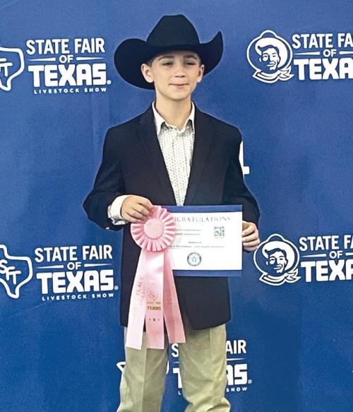 Fayette County 4-H Competed in The State Fair of Texas Beef SkillAThon. Crockett Guenther competed in the Junior Beef SkillAThon. Crockett was 4th overall in the Junior division. The Beef SkillAThon consists of written questions and skill stations.