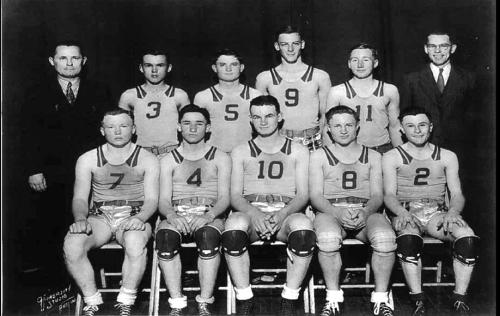 This week the Fayetteville boys basketball team is playing in the state basketball tournament for the first time since the 1942 and 1943 when the Lions made back-to-back trips to state. Shown here is a photo of the 1942 Lions, who were state runner-ups. That team included: Elbert Cassell, Joe Rek, Chester Cordes, Dennis Rudloff, Donald Gresser, Everett ‘Pete’ Treybig, Robert Mynar, Bernard Vasek and Melvin Wolff. The team was coached by Jesse Jochec.