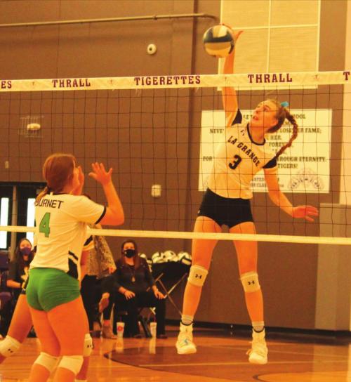 Blackwell, Doyle, LG Coach Earn Superlatives On the 20-4A All-District Volleyball Team