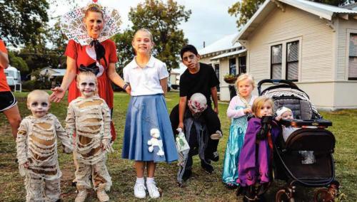 Costume Winners: (L-R) Bryson &amp; Savannah Dees; DeeAnn Hooper/costume contest chair; Samantha Goldman; Rylen Lopez; Dawnyn, Paisley, &amp; Harper Guentert.