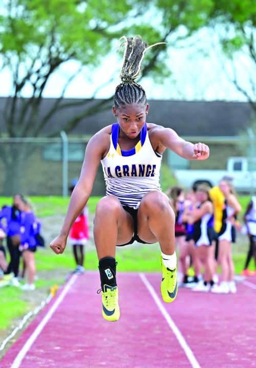 Leps Win Team Titles at Flatonia Meet