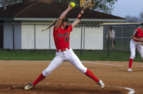 Lady Horns Lose 14-0