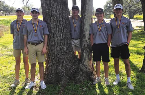 Schulenburg Golfers Third in Weimar