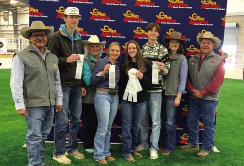 4-H Members Compete in Dairy Judging