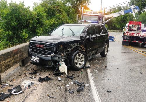 Truck Over the Line Causes Wreck on Bluff During Storm