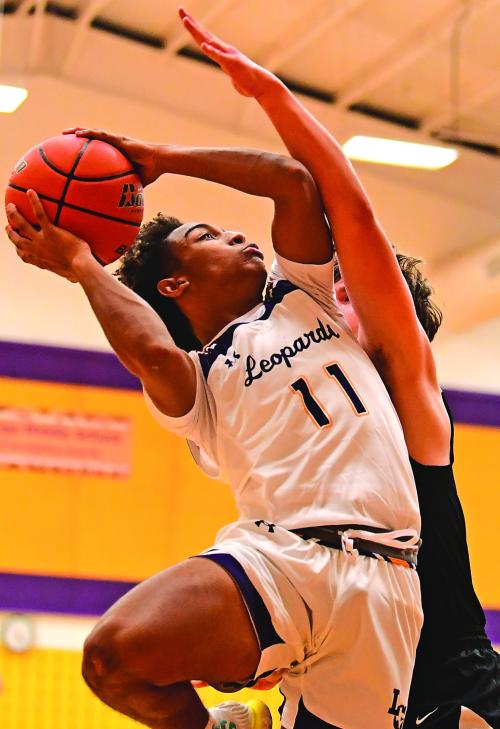 Leps Start Season With Win Over RTC