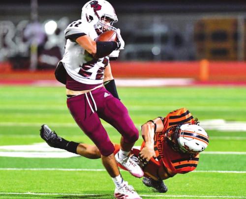No. 1 Refugio Ends Flatonia’s Football Season in Second Round of Playoffs