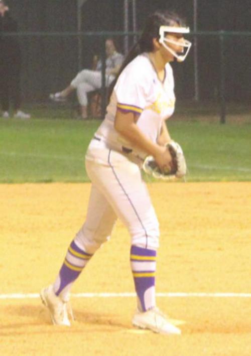 La Grange’s Marissa Gonzalez pitching Tuesday. Photo by Brian Pierson