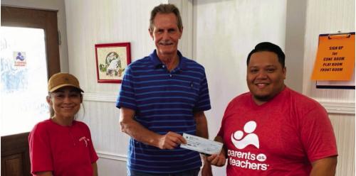 Weimar Knights of Columbus Make Donation