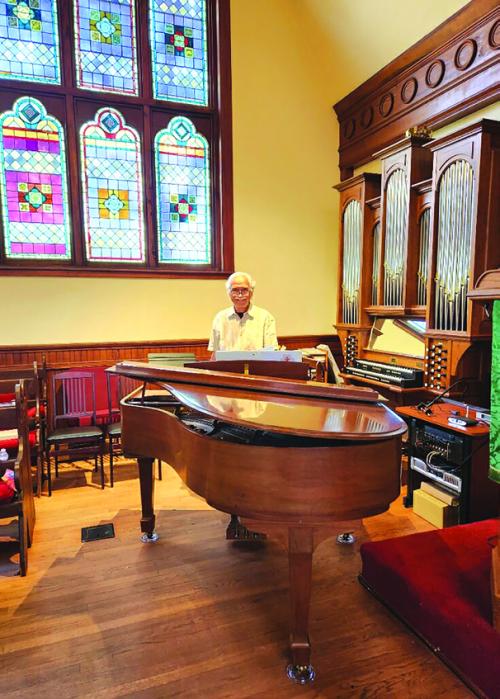 A STEINWAY COMES TO ST. JAMES